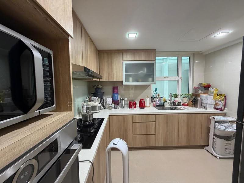 Dahlia Park Condo, 7 Flora Drive, Changi Airport / Changi Village, 2 Bedrooms, 1,292 sqft, Condominium For Sale, by Chris Chee, 500252291 - Kitchen - PropertyGuru.com.sg
