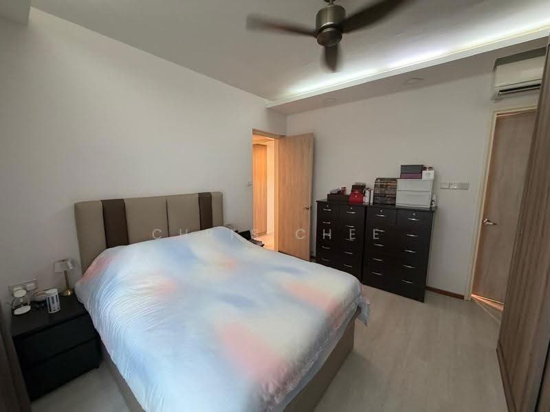 Dahlia Park Condo, 7 Flora Drive, Changi Airport / Changi Village, 2 Bedrooms, 1,292 sqft, Condominium For Sale, by Chris Chee, 500252291 - Bedroom - PropertyGuru.com.sg