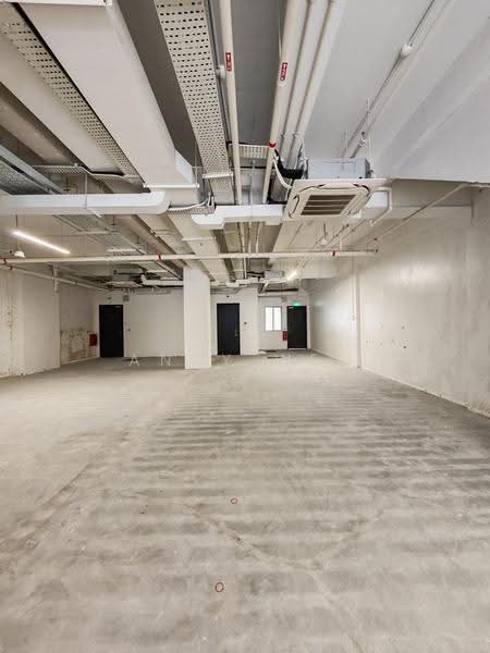 Hongkong Street, Hongkong Street, Boat Quay / Raffles Place / Marina, 11,899 sqft, Shop / Shophouse For Rent, by Andy Wee, 500252295 - Interior - CommercialGuru.com.sg