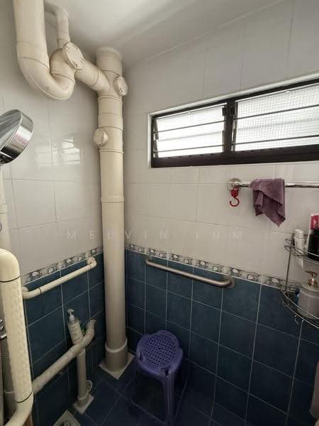 187 Boon Lay Avenue, 187 Boon Lay Avenue, Boon Lay / Jurong / Tuas, 2 Bedrooms, 635 sqft, HDB Flat For Sale, by Melvin Lum, 500252299 - Bathroom - PropertyGuru.com.sg