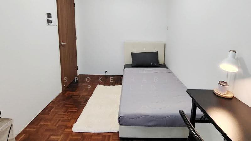 Ridgewood Condominium, 1 Ridgewood Close, Tanglin / Holland / Bukit Timah, Room Rental, 100 sqft, Condominium For Rent, by Bespoke Habitat Pte Ltd, 500252306 - 16-04 PRS1 - PropertyGuru.com.sg