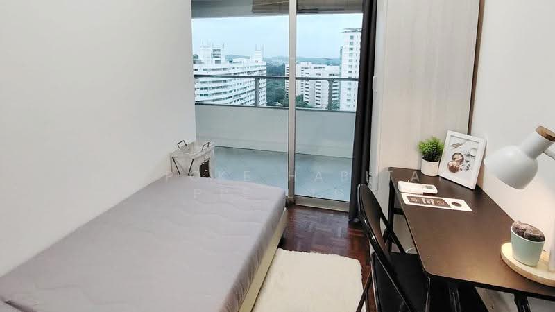 Ridgewood Condominium, 1 Ridgewood Close, Tanglin / Holland / Bukit Timah, Room Rental, 100 sqft, Condominium For Rent, by Bespoke Habitat Pte Ltd, 500252306 - 16-04 PRS2 - PropertyGuru.com.sg