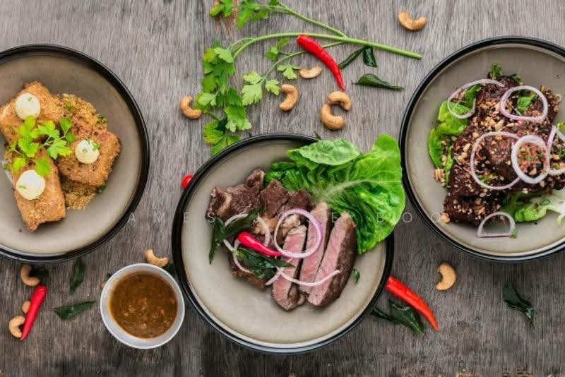 Cheap Vegetarian fnb restaurant | Suits other fnb concepts, 262, Beach Road / Bugis / Rochor, 2,700 sqft, Food & Beverage For Rent, by James Jose Boo, 500252308 - CommercialGuru.com.sg