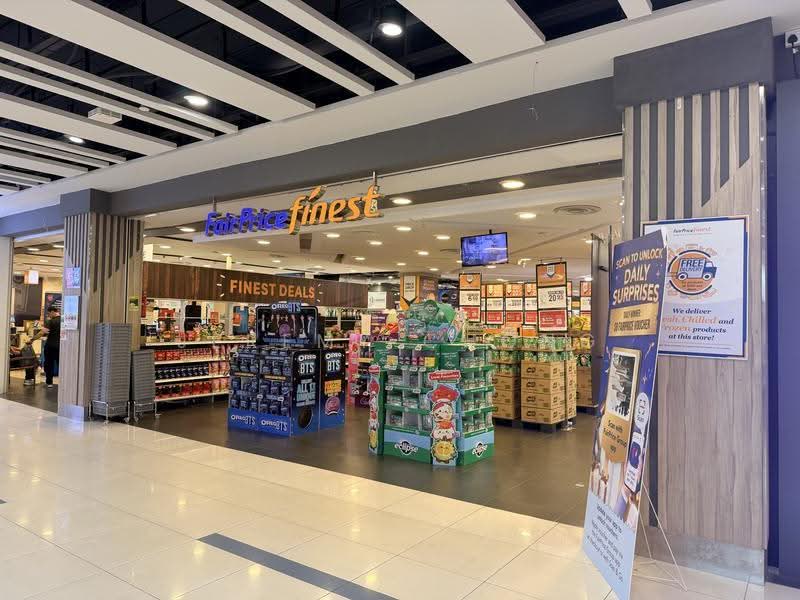 Bukit Timah Plaza, 1 Jalan Anak Bukit, Clementi Park / Upper Bukit Timah, 1,238 sqft, Other Retail For Sale, by Jeremy Chong, 500252310 - Exterior - CommercialGuru.com.sg