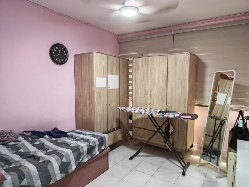 866 Yishun Street 81, 866 Yishun Street 81, Sembawang / Yishun, 4 Bedrooms, 1,366 sqft, HDB Flat For Sale, by Kelly Chua, 500252311 - Bedroom - PropertyGuru.com.sg