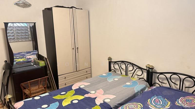 606 Bedok Reservoir Road, 606 Bedok Reservoir Road, Bedok / Upper East Coast, 2 Bedrooms, 721 sqft, HDB Flat For Rent, by John Chen, 500252313 - Bedroom - PropertyGuru.com.sg