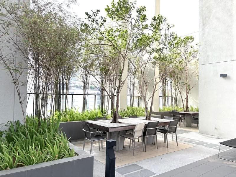 Spottiswoode Residences, 48 Spottiswoode Park Road, Chinatown / Tanjong Pagar, 2 Bedrooms, 926 sqft, Condominium For Rent, by Poon Wing Kee, 500252320 - Exterior - PropertyGuru.com.sg