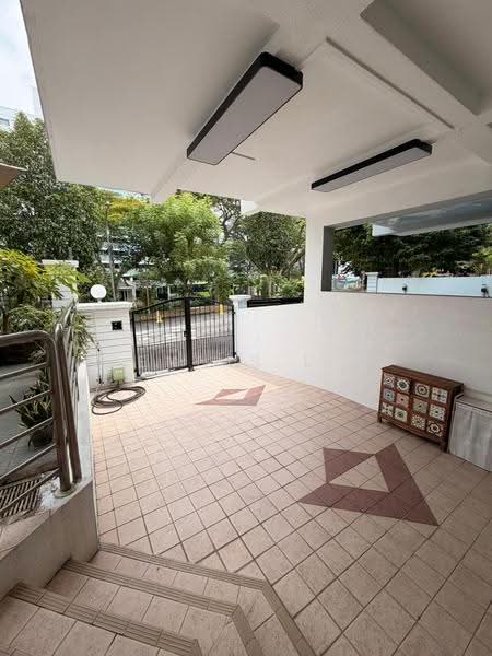 Cedarwood Grove, Cedarwood Grove, Admiralty / Woodlands, 7 Bedrooms, 3,724 sqft, Corner Terrace For Sale, by Dennis Lim, 500252326 - Exterior - PropertyGuru.com.sg