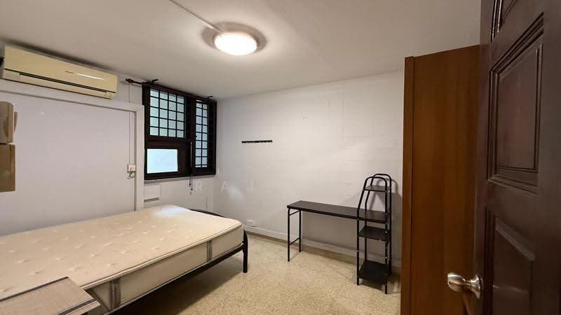 3 BEDROOM UNIT FOR RENT GHIM MOH RD, , 2 Bedrooms, 900 sqft, HDB Flat For Rent, by Raj T C, 500252338 - Bedroom - PropertyGuru.com.sg