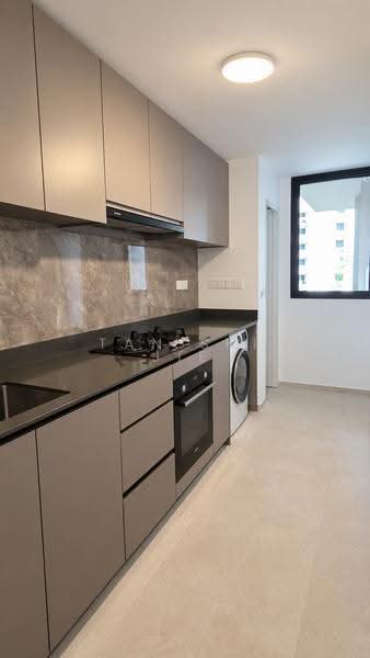Norwood Grand, 10 Champions Way, Admiralty / Woodlands, 3 Bedrooms, 1,044 sqft, Condominium For Rent, by Tan Shi Jie, 500252342 - Kitchen - PropertyGuru.com.sg