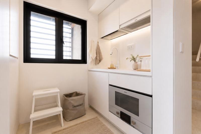 Fulcrum, 33 Fort Road, East Coast / Marine Parade, 2 Bedrooms, 1,055 sqft, Condominium For Rent, by Fiona Choong, 500252345 - Kitchen - PropertyGuru.com.sg