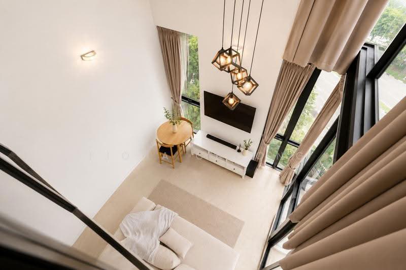 Fulcrum, 33 Fort Road, East Coast / Marine Parade, 2 Bedrooms, 1,055 sqft, Condominium For Rent, by Fiona Choong, 500252345 - Living Room - PropertyGuru.com.sg