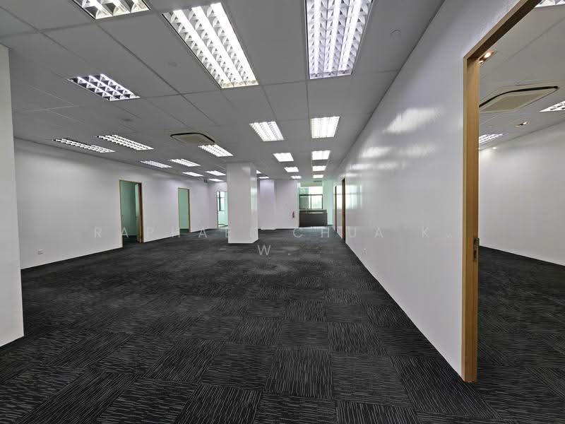 Interlocal Centre, 100G Pasir Panjang Road, Buona Vista / West Coast / Clementi New Town, 3,073 sqft, Light Industrial (B1) For Rent, by Raphael Chua K. W., 500252370 - CommercialGuru.com.sg