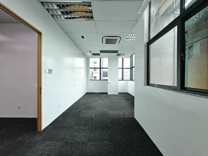 Interlocal Centre, 100G Pasir Panjang Road, Buona Vista / West Coast / Clementi New Town, 3,073 sqft, Light Industrial (B1) For Rent, by Raphael Chua K. W., 500252370 - CommercialGuru.com.sg
