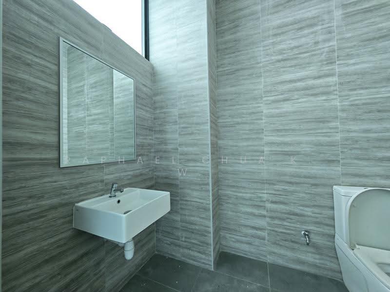 Interlocal Centre, 100G Pasir Panjang Road, Buona Vista / West Coast / Clementi New Town, 3,073 sqft, Light Industrial (B1) For Rent, by Raphael Chua K. W., 500252370 - CommercialGuru.com.sg