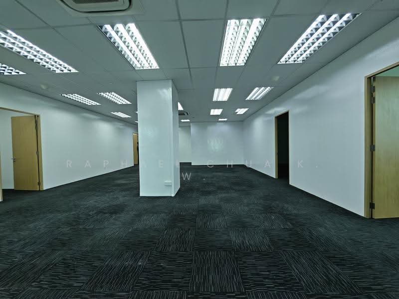 Interlocal Centre, 100G Pasir Panjang Road, Buona Vista / West Coast / Clementi New Town, 3,073 sqft, Light Industrial (B1) For Rent, by Raphael Chua K. W., 500252370 - CommercialGuru.com.sg