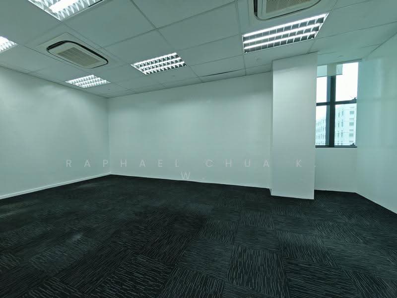 Interlocal Centre, 100G Pasir Panjang Road, Buona Vista / West Coast / Clementi New Town, 3,073 sqft, Light Industrial (B1) For Rent, by Raphael Chua K. W., 500252370 - CommercialGuru.com.sg