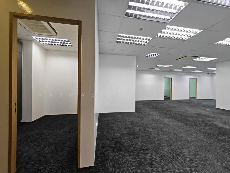 Interlocal Centre, 100G Pasir Panjang Road, Buona Vista / West Coast / Clementi New Town, 3,073 sqft, Light Industrial (B1) For Rent, by Raphael Chua K. W., 500252370 - CommercialGuru.com.sg