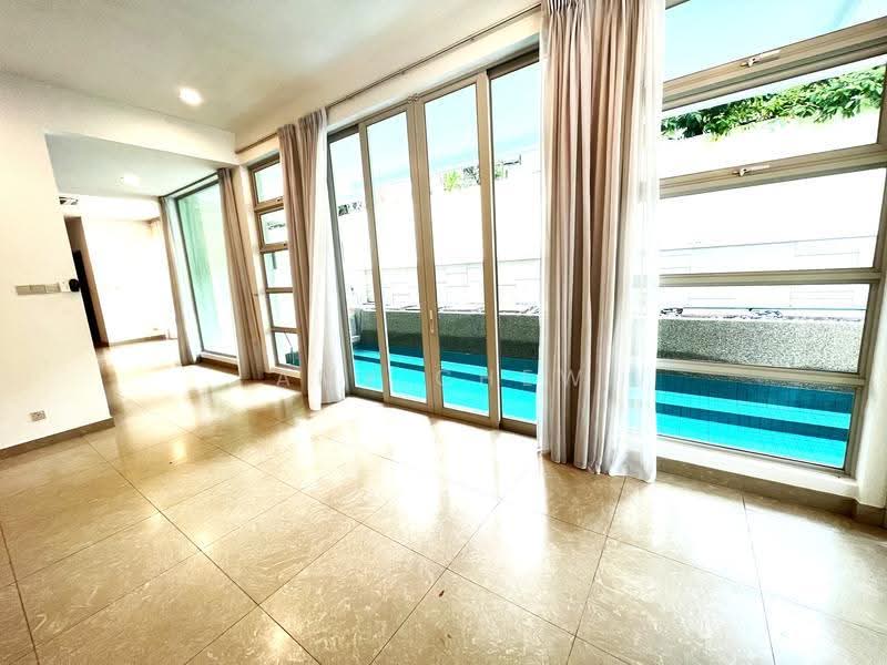 Lovely Contemporary 3 Storey Semi Detached with Inground Pool, Namly Crescent, Tanglin / Holland / Bukit Timah, 5 Bedrooms, 4,500 sqft, Semi-Detached House For Rent, by Amy Chew, 500252373 - Living Room - PropertyGuru.com.sg