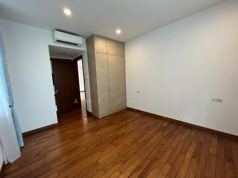 Lovely Contemporary 3 Storey Semi Detached with Inground Pool, Namly Crescent, Tanglin / Holland / Bukit Timah, 5 Bedrooms, 4,500 sqft, Semi-Detached House For Rent, by Amy Chew, 500252373 - Bedroom - PropertyGuru.com.sg