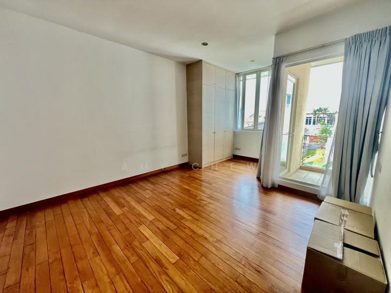 Lovely Contemporary 3 Storey Semi Detached with Inground Pool, Namly Crescent, Tanglin / Holland / Bukit Timah, 5 Bedrooms, 45,050 sqft, Semi-Detached House For Rent, by Amy Chew, 500252373 - Balcony - PropertyGuru.com.sg