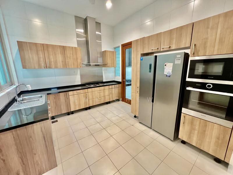 Lovely Contemporary 3 Storey Semi Detached with Inground Pool, Namly Crescent, Tanglin / Holland / Bukit Timah, 5 Bedrooms, 45,050 sqft, Semi-Detached House For Rent, by Amy Chew, 500252373 - Kitchen - PropertyGuru.com.sg