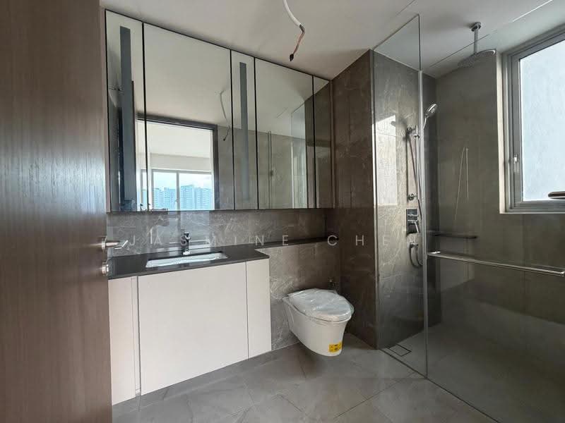 Grand Dunman, 18 Dunman Road, East Coast / Marine Parade, 3 Bedrooms, 958 sqft, Condominium For Rent, by Jasmine Chen, 500252426 - Bathroom - PropertyGuru.com.sg