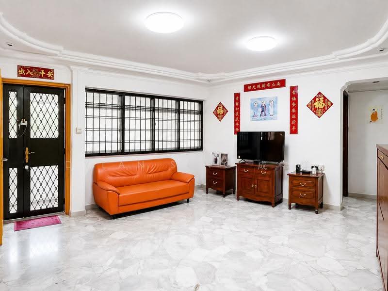 658 Jalan Tenaga, 658 Jalan Tenaga, Eunos / Geylang / Paya Lebar, 3 Bedrooms, 1,140 sqft, HDB Flat For Sale, by Dylan Seng 成伟洋, 500252428 - Living Room - PropertyGuru.com.sg