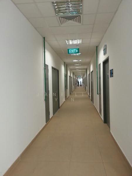Oxley BizHub 2, 62 Ubi Road 1, Eunos / Geylang / Paya Lebar, 1,023 sqft, Light Industrial (B1) For Sale, by Jane Liu Yan, 500252430 - Corridor - CommercialGuru.com.sg