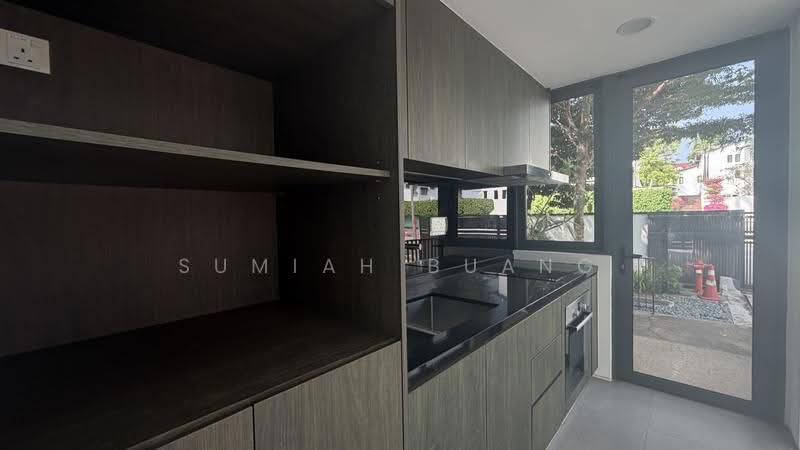 Sixth Avenue, Tanglin / Holland / Bukit Timah, 5 Bedrooms, 3,283 sqft, Cluster House For Rent, by Sumiah Buang, 500252434 - Kitchen - PropertyGuru.com.sg