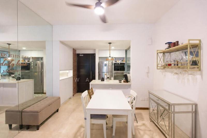 Amaninda, 329 Thomson Road, Newton / Novena, 2 Bedrooms, 1,216 sqft, Condominium For Rent, by Edward Yap, 500252435 - Dining Area - PropertyGuru.com.sg
