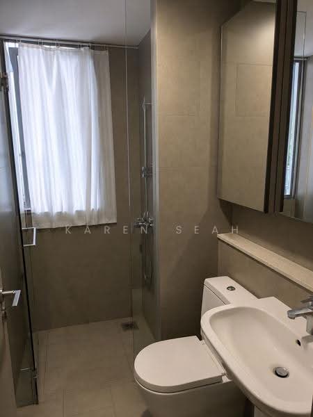 Riversails, 18 Upper Serangoon Crescent, Hougang / Punggol / Sengkang, 2 Bedrooms, 915 sqft, Condominium For Sale, by Karen Seah, 500252437 - Bathroom - PropertyGuru.com.sg