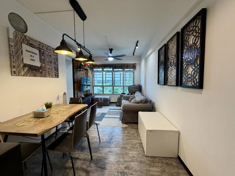 672A Edgefield Plains, 672A Edgefield Plains, Hougang / Punggol / Sengkang, 2 Bedrooms, 700 sqft, HDB Flat For Sale, by Sulaiman Saad, 500252445 - PropertyGuru.com.sg