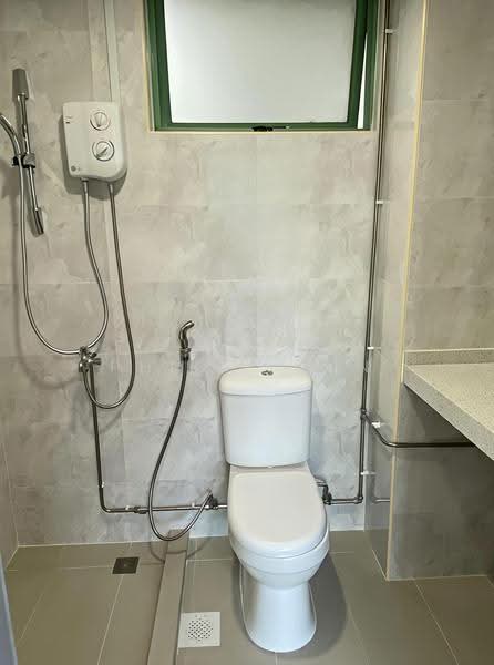 The Sunny Spring, 50 Lorong 40 Geylang, Eunos / Geylang / Paya Lebar, Room Rental, 238 sqft, Apartment For Rent, by Philip Tan, 500252447 - Bathroom - PropertyGuru.com.sg