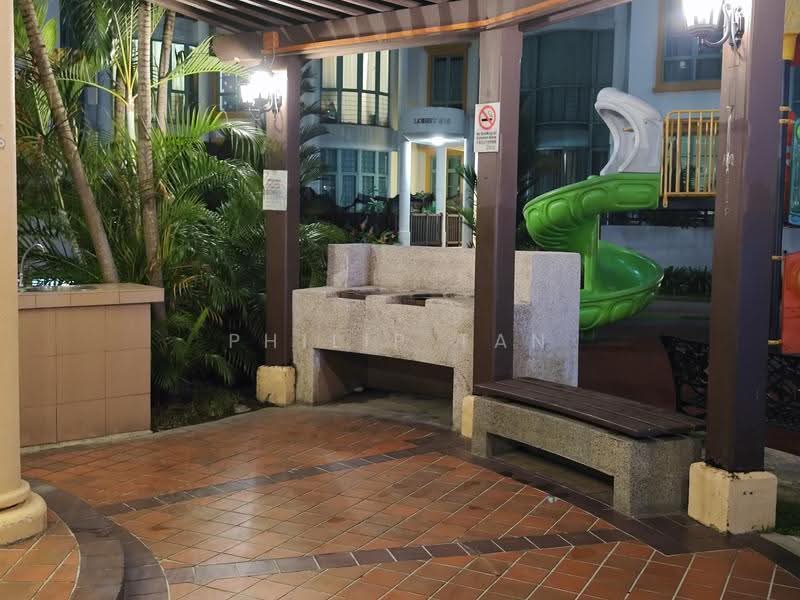 The Sunny Spring, 50 Lorong 40 Geylang, Eunos / Geylang / Paya Lebar, Room Rental, 238 sqft, Apartment For Rent, by Philip Tan, 500252447 - Exterior - PropertyGuru.com.sg