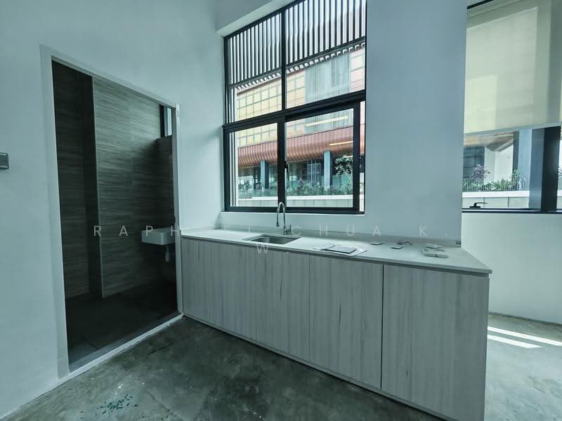 Interlocal Centre, 100G Pasir Panjang Road, Buona Vista / West Coast / Clementi New Town, 1,764 sqft, Light Industrial (B1) For Rent, by Raphael Chua K. W., 500252449 - CommercialGuru.com.sg