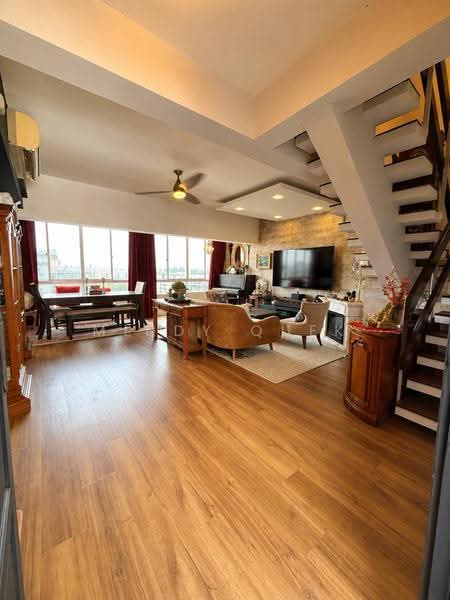 Sherwood Towers, 1 Jalan Anak Bukit, Clementi Park / Upper Bukit Timah, 3 Bedrooms, 1,561 sqft, Apartment For Sale, by Mindy Quek, 500252456 - Living Room - PropertyGuru.com.sg