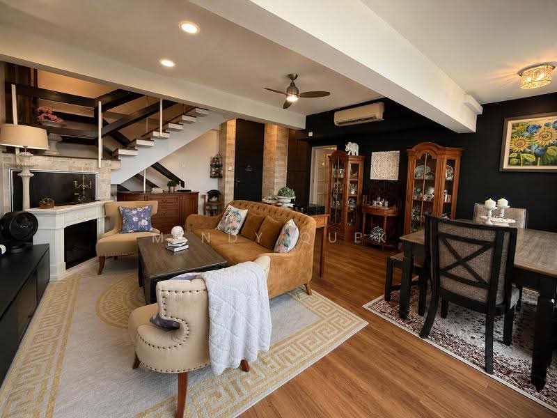 Sherwood Towers, 1 Jalan Anak Bukit, Clementi Park / Upper Bukit Timah, 3 Bedrooms, 1,561 sqft, Apartment For Sale, by Mindy Quek, 500252456 - Living Room - PropertyGuru.com.sg