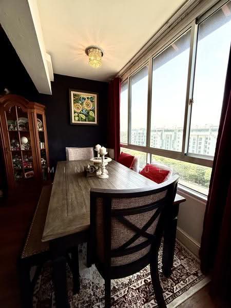 Sherwood Towers, 1 Jalan Anak Bukit, Clementi Park / Upper Bukit Timah, 3 Bedrooms, 1,561 sqft, Apartment For Sale, by Mindy Quek, 500252456 - Dining Room - PropertyGuru.com.sg