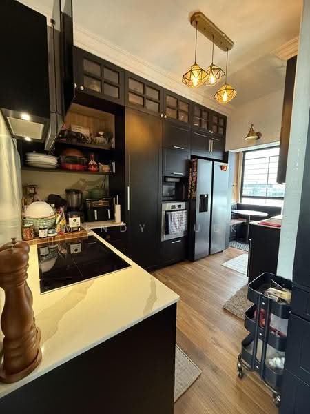 Sherwood Towers, 1 Jalan Anak Bukit, Clementi Park / Upper Bukit Timah, 3 Bedrooms, 1,561 sqft, Apartment For Sale, by Mindy Quek, 500252456 - Kitchen - PropertyGuru.com.sg