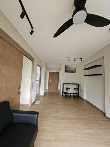 657A Punggol East, 657A Punggol East, Hougang / Punggol / Sengkang, 1 Bedroom, 506 sqft, HDB Flat For Rent, by Sophia Bay, 500252462 - Living Room - PropertyGuru.com.sg