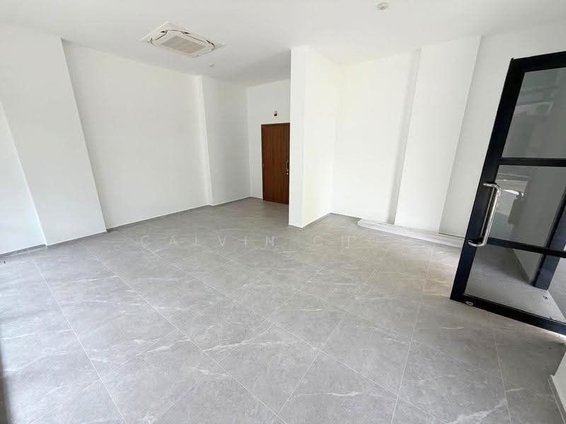 D12, Retail, Service trades, Clinic, Vet, Gym, Beauty, Education Centre, Serangoon Road, Bendemeer Road, Upper Serangoon Road, Balestier / Toa Payoh, 1,030 sqft, Shop / Shophouse For Rent, by Calvin Choh, 500252470 - CommercialGuru.com.sg