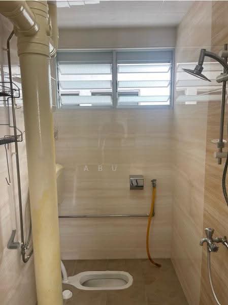 144 Tampines Street 12, 144 Tampines Street 12, Pasir Ris / Tampines, 2 Bedrooms, 700 sqft, HDB Flat For Rent, by Abu ., 500252480 - Bathroom - PropertyGuru.com.sg