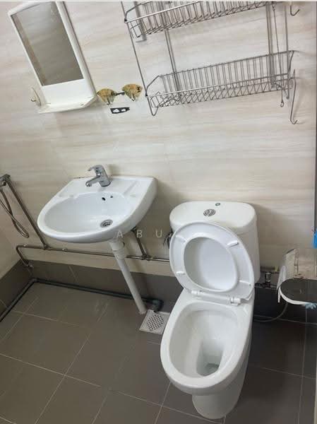 144 Tampines Street 12, 144 Tampines Street 12, Pasir Ris / Tampines, 2 Bedrooms, 700 sqft, HDB Flat For Rent, by Abu ., 500252480 - Bathroom - PropertyGuru.com.sg