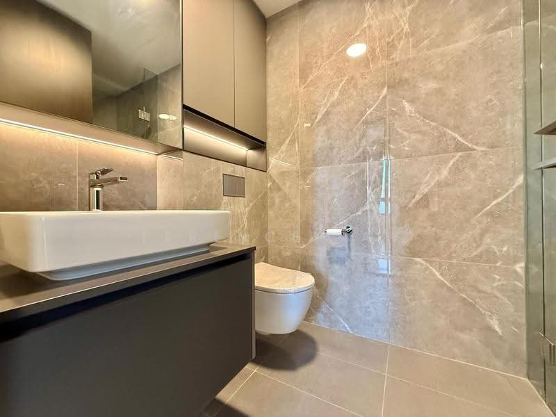 Irwell Hill Residences, 2 Irwell Hill, Orchard / River Valley, 2 Bedrooms, 657 sqft, Condominium For Rent, by Terence Tan, 500252481 - Bathroom - PropertyGuru.com.sg