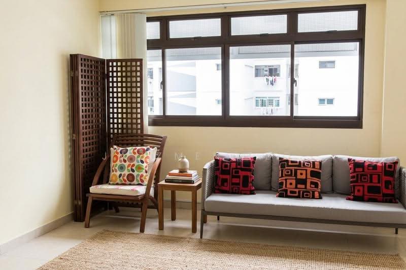 641 Jurong West Street 61, 641 Jurong West Street 61, Boon Lay / Jurong / Tuas, 3 Bedrooms, 1,302 sqft, HDB Flat For Sale, by Jazzmen Teo, 500252483 - Living Room - PropertyGuru.com.sg