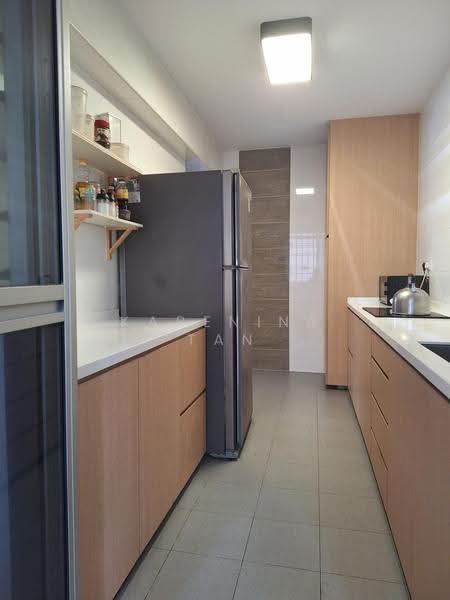 785C Woodlands Rise, 785C Woodlands Rise, Admiralty / Woodlands, 3 Bedrooms, 1,216 sqft, HDB Flat For Sale, by Karenina Tan, 500252491 - Kitchen - PropertyGuru.com.sg