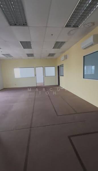 Sharely Warehouse, 51 Tannery Lane, Macpherson / Potong Pasir, 1,378 sqft, Light Industrial (B1) For Rent, by Marcus Toh, 500252512 - Open concept area - CommercialGuru.com.sg