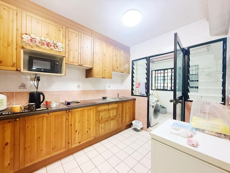 680A Jurong West Central 1, 680A Jurong West Central 1, Boon Lay / Jurong / Tuas, 4 Bedrooms, 1,453 sqft, HDB Flat For Sale, by Arnold Wee, 500252513 - Kitchen - PropertyGuru.com.sg