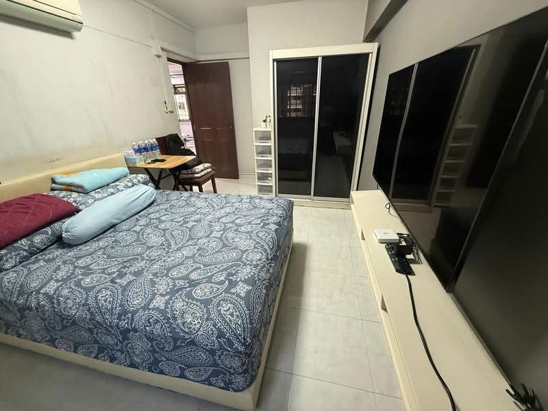 122D Rivervale Drive, 122D Rivervale Drive, Hougang / Punggol / Sengkang, 3 Bedrooms, 90 sqft, HDB Flat For Sale, by G. Rajan, 500252522 - Bedroom - PropertyGuru.com.sg